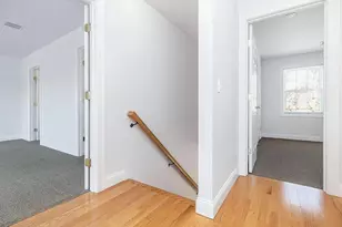 54 E Silver St, Westfield, MA 01085 - Photo 10