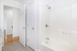 54 E Silver St, Westfield, MA 01085 - Photo 18
