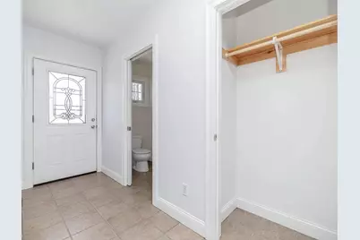 54 East Silver St #B, Westfield, MA 01085 - Photo 4