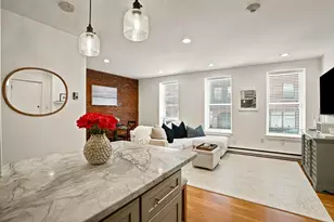 8 Battery St, Boston, MA 02109 - Photo 14