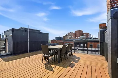 8 Battery St #4, Boston, MA 02109 - Photo 24
