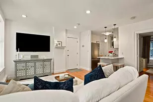 8 Battery St, Boston, MA 02109 - Photo 16