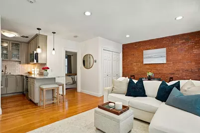 8 Battery St #4, Boston, MA 02109 - Photo 1