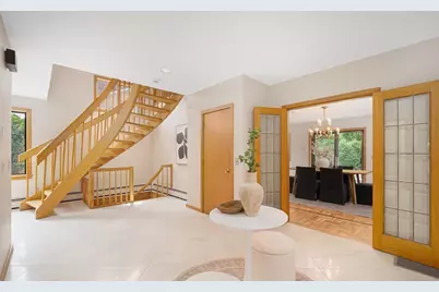 14 Maxcy Dr, Providence, RI 02906 - Photo 10
