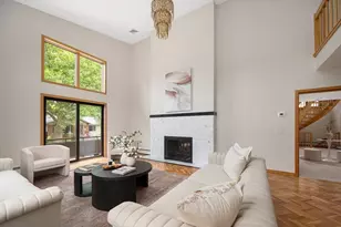14 Maxcy Dr, Providence, RI 02906 - Photo 6