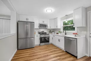 22 Maple Ave, Danvers, MA 01923 - Photo 2