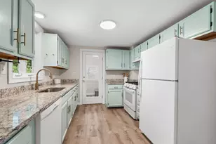 38-40 Pleasant, North Andover, MA 01845 - Photo 4