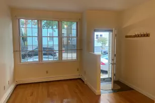 202 Hurley St, Cambridge, MA 02141 - Photo 8