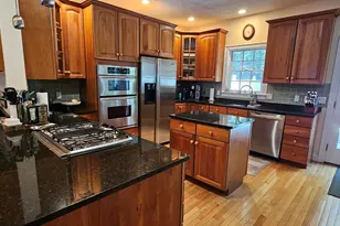 14 Dansereau Pl, Middleton, MA 01949 - Photo 2