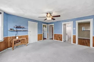 28 Wingold St, Fall River, MA 02723 - Photo 18