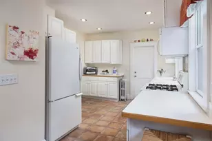 70 Putnam St, Watertown, MA 02472 - Photo 6