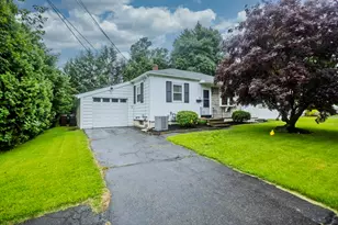 70 Vadnais St, Westfield, MA 01085 - Photo 2