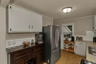 70 Vadnais St, Westfield, MA 01085 - Photo 20