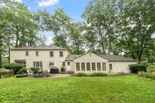 19 Huntingdon Rd, Lynnfield, MA 01940 - Photo 6