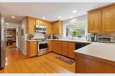 19 Huntingdon Rd., Lynnfield, MA 01940 - Photo 14