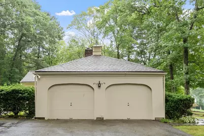 19 Huntingdon Rd., Lynnfield, MA 01940 - Photo 4