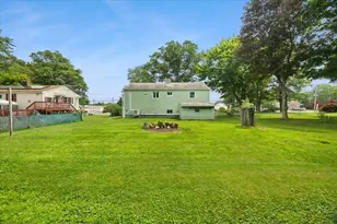 266 W Main St, Dudley, MA 01571 - Photo 34