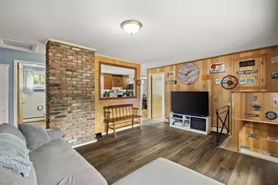 266 W Main St, Dudley, MA 01571 - Photo 14