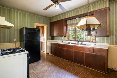 888 Rock St, Fall River, MA 02720 - Photo 16