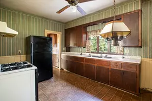 888 Rock St, Fall River, MA 02720 - Photo 16
