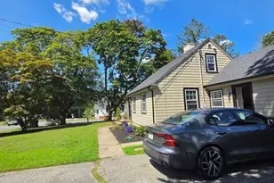 22 May St, North Attleboro, MA 02760 - Photo 32