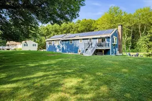 10 Buttonwood Rd, Amesbury, MA 01913 - Photo 32