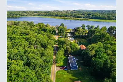10 Buttonwood Rd, Amesbury, MA 01913 - Photo 34