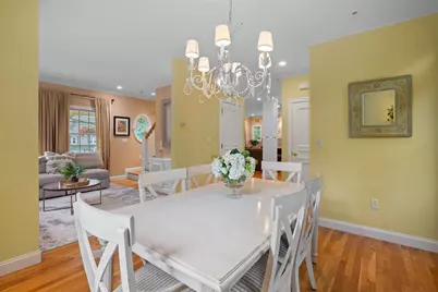 241 Ridge St, Winchester, MA 01890 - Photo 4