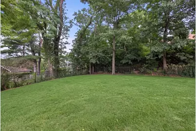 241 Ridge St, Winchester, MA 01890 - Photo 26