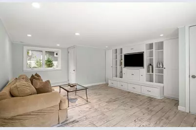 88 Elm St, Milton, MA 02186 - Photo 10