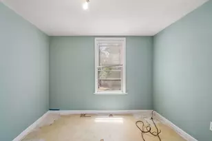 25 Bradbury St, Boston, MA 02134 - Photo 20