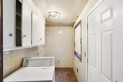 25 Bradbury Street, Boston, MA 02134 - Photo 12