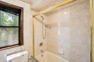 25 Bradbury St, Boston, MA 02134 - Photo 18