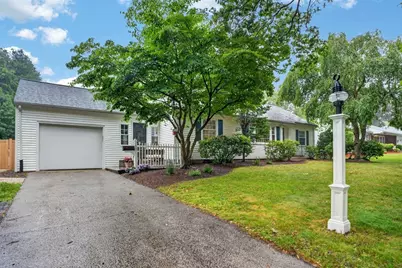 17 Pilgrim Way, Walpole, MA 02032 - Photo 2