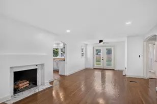 17 Pilgrim Way, Walpole, MA 02032 - Photo 4