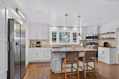17 Pilgrim Way, Walpole, MA 02032 - Photo 8