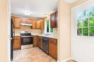 145 South St, Walpole, MA 02081 - Photo 6