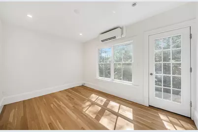 20 Albion Pl, Newton, MA 02459 - Photo 20