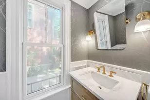 20 Albion Pl, Newton, MA 02459 - Photo 14