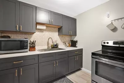 41 Pinewood Ln, Westfield, MA 01085 - Photo 6