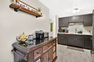 41 Pinewood Ln, Westfield, MA 01085 - Photo 8