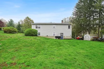 41 Pinewood Ln, Westfield, MA 01085 - Photo 24