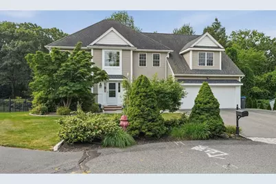 21 Manchester Pl, Natick, MA 01760 - Photo 2