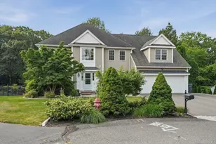 21 Manchester Pl, Natick, MA 01760 - Photo 2