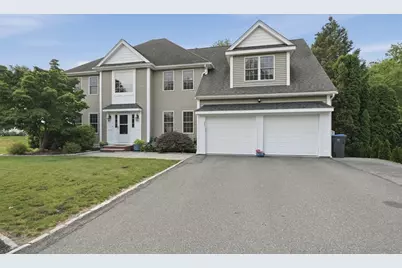 21 Manchester Pl, Natick, MA 01760 - Photo 1