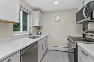 208 Bishop Dr, Framingham, MA 01702 - Photo 8