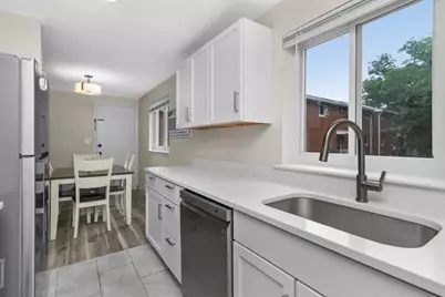 208 Bishop Dr #208, Framingham, MA 01702 - Photo 4