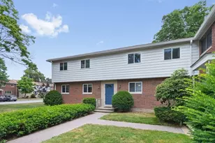 208 Bishop Dr, Framingham, MA 01702 - Photo 2