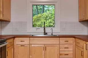 60 Clark Ave, Northampton, MA 01060 - Photo 6