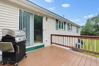 99 Wren St, Taunton, MA 02718 - Photo 6